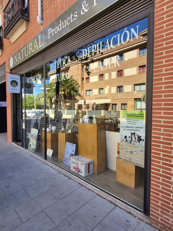 Entrada de la tienda en Ronda de San Juan
